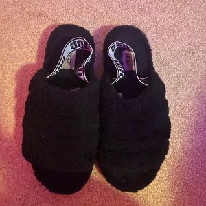black ugg slippers